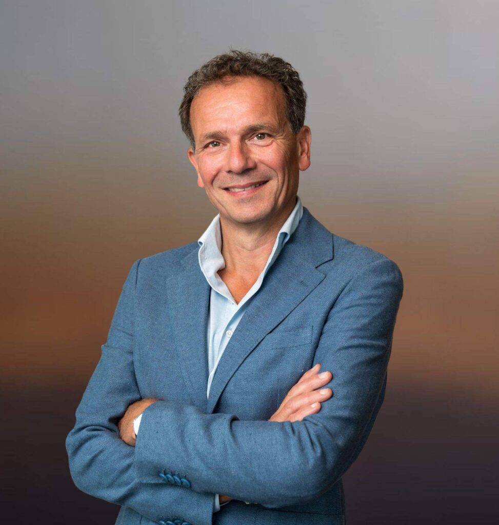 https://legalbylegal.nl/wp-content/uploads/2022/12/Paul-1.jpg